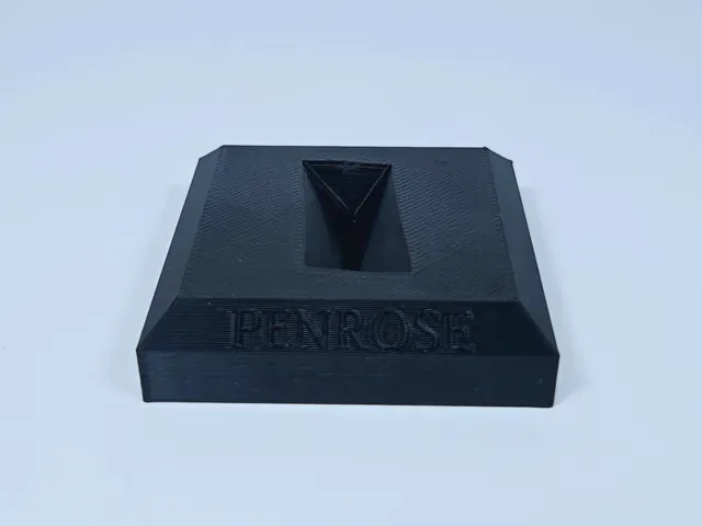 Penrose Impossible Triangle – Statue with Stand — Фото 6 из 6