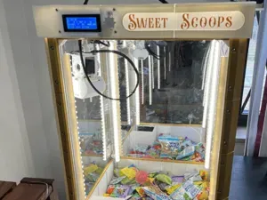 Sweet Scoops Remix of Chris Riley's Candy Claw