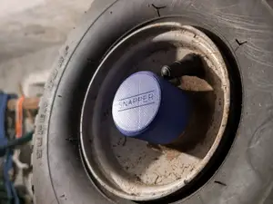Snapper front wheel hub cover