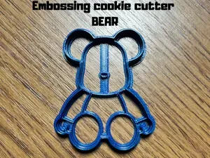 Embossing Cookie cutter bear
