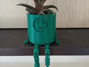 planter with multiple faces