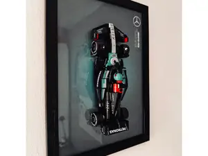 FORMULA 1 bolid frame holder - LEGOs