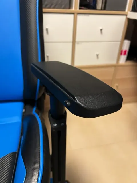 Thrustmaster T16000M V2 holder for DX Racer chair — Image 3 of 7