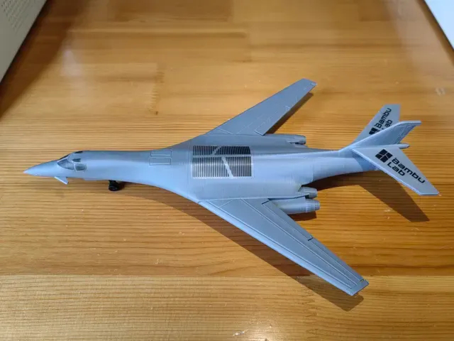 B1B枪骑兵-轰炸机 — Image 3 of 9