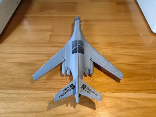 B1B枪骑兵-轰炸机 — Image 6 of 9
