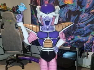 Life Size Dragon Ball Frieza First Form