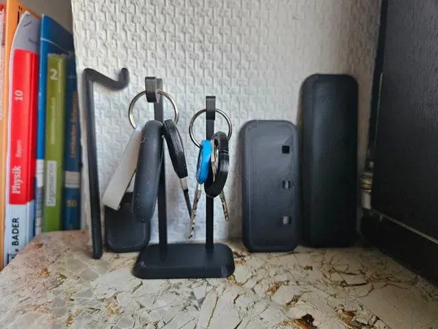 Key Hanger and Organizer (4 sizes, 3 heights) — Image 3 of 11