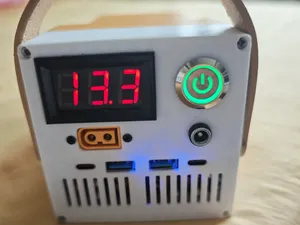 32140充电宝支持快充汽车启动宝
