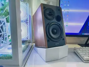 Bookshelf Speaker Stand