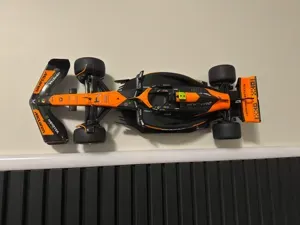 1:10 F1 RC Car Wall Mount