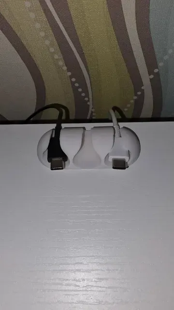 Fermacavi da Scrivania - Desk Cable Holder — Image 2 of 5
