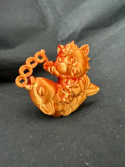 小马驮福钱币来，萌趣满心怀！这只3D打印的小福马，把好运和可爱一起送到你身边～ — Фото 9 из 11