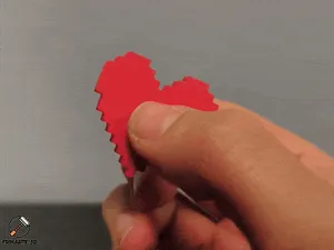 Pixel Heart Spinner – Minimal Bearing-Free Fidget