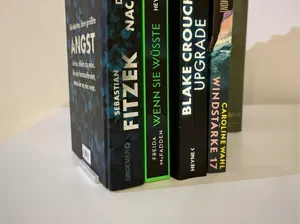 Invisible Bookend - Minimal unsichtbare Buchstütze