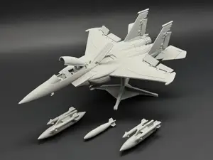 F15