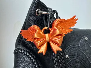 氛围感挂饰 甜酷魔法的翅膀蝴蝶结挂件 小众不撞款，包挂天花板，拍照巨出片！