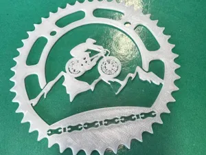 Decorazione murale a tema MTB