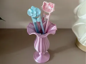 裙边盏丝绸花瓶拼豆笔筒