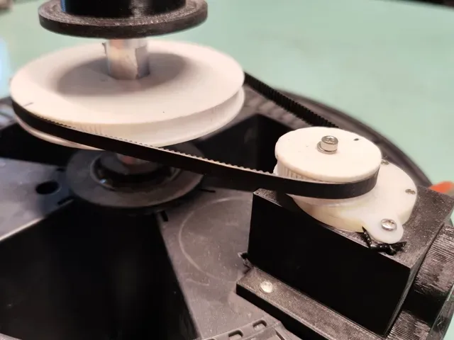 Parametric Motorized Spool Turntable x 3D Scanning — Image 4 of 8