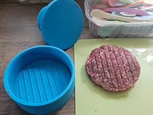 Ergonomic Burger Press120mm with Easy-Release Base