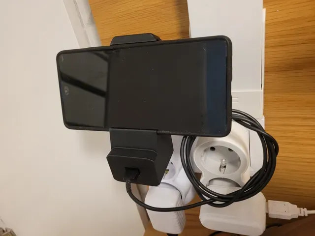 Samsung Wireless Charger stand — Фото 4 из 6