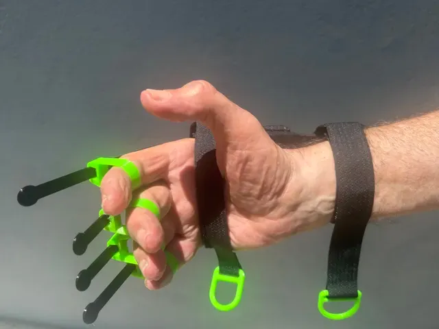 Wolverine Gauntlet: A Finger-Extension Exoskeleton — Фото 4 из 8