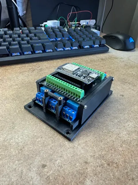 ESP32 Controller Enclosure, 3 Hot-Swappable Relays — Image 3 of 12