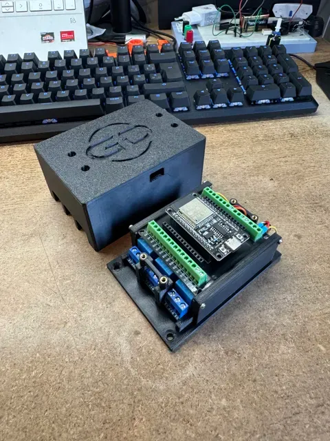 ESP32 Controller Enclosure, 3 Hot-Swappable Relays — Image 12 of 12