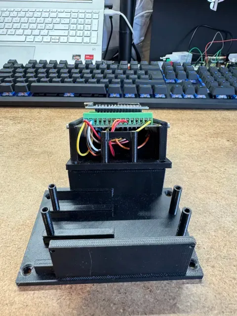 ESP32 Controller Enclosure, 3 Hot-Swappable Relays — Image 6 of 12