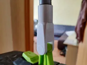 Mop Handle Adapter (Euro Conical Thread)