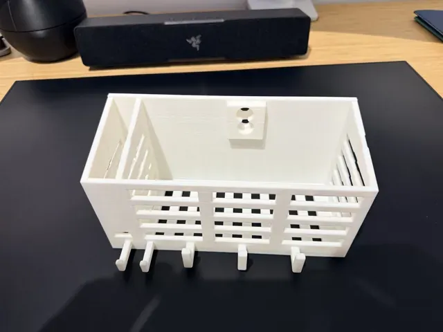 Shower Basket — Image 3 of 13
