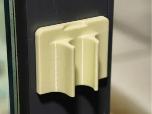 通用晾衣杆管夹