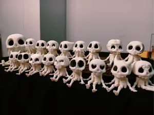 Hinged Articulated Skull Mini Toys