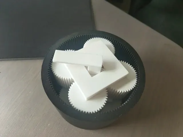 6:1 Stackable Fully 3D Printed Planetary Gearbox — Image 2 of 7