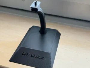 Model Airplane Stand 1:200 with 2 Prongs