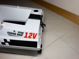 Modification of the D50B/D50D bait boat Mount hook