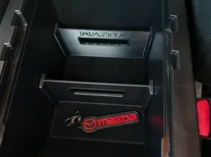 Mazda 3 (2019+) BP Central Console Organizer