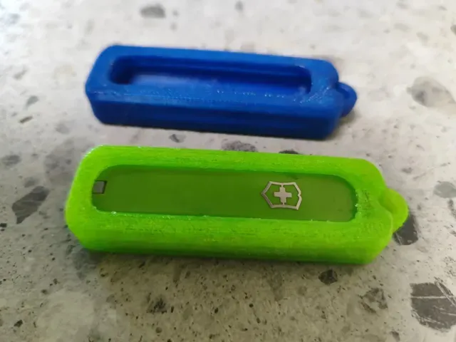TPU Чехол для Victorinox Classic — Фото 2 из 7