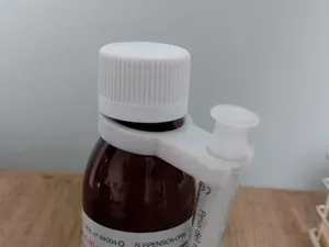 Parametric Bottle Syringe Holder / Clip (OpenSCAD)
