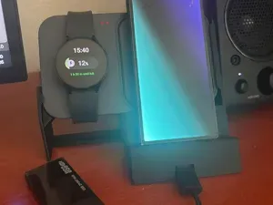 Floating Stand for Samsung Wireless Charger Duo