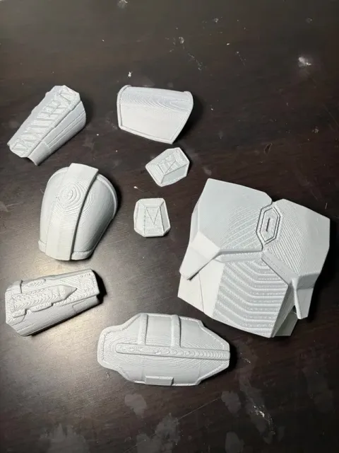 WEARABLE COSPLAY Mandalorian Armor, All Parts — Image 3 of 12