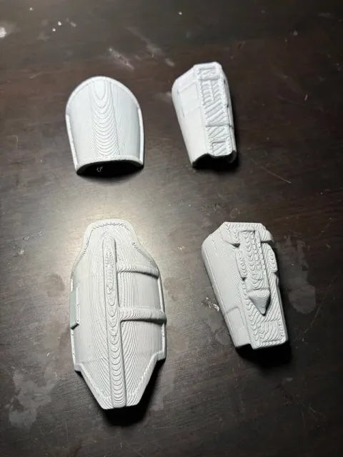 WEARABLE COSPLAY Mandalorian Armor, All Parts — Image 9 of 12