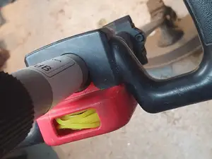 Spare line attachment for Milwakee M18 trimmer