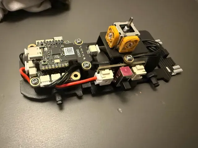 One-Hand RC Supercar Controller – Modular Platform — Фото 12 из 13