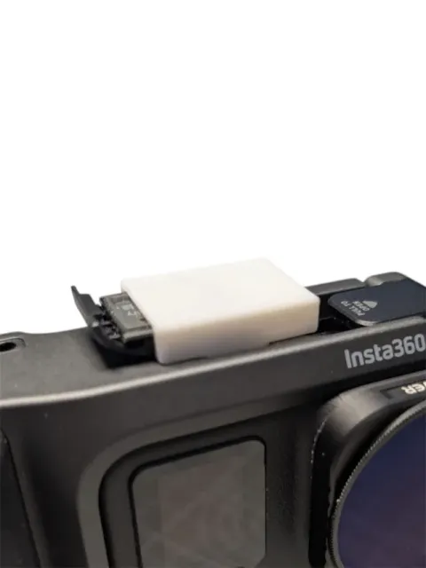 Insta360 ACE Pro 2 - Xplorer Grip Kit (Pro) Halter — Image 4 of 5