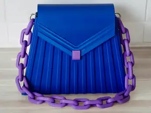 Borsa Max con Chiusura