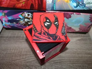 MTG EDH Commander Showcase Deck Box - Deadpool