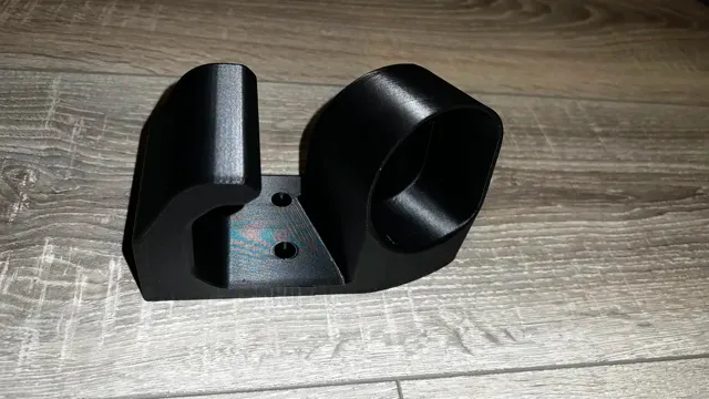 Type 2 EV plug wall holder with tilted receptical — Image 3 of 5