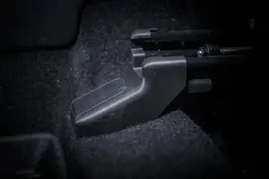 Seat tracks cover for Hyundai Tucson NX4 (2021-)