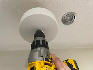 Hole Saw Dust Collector
